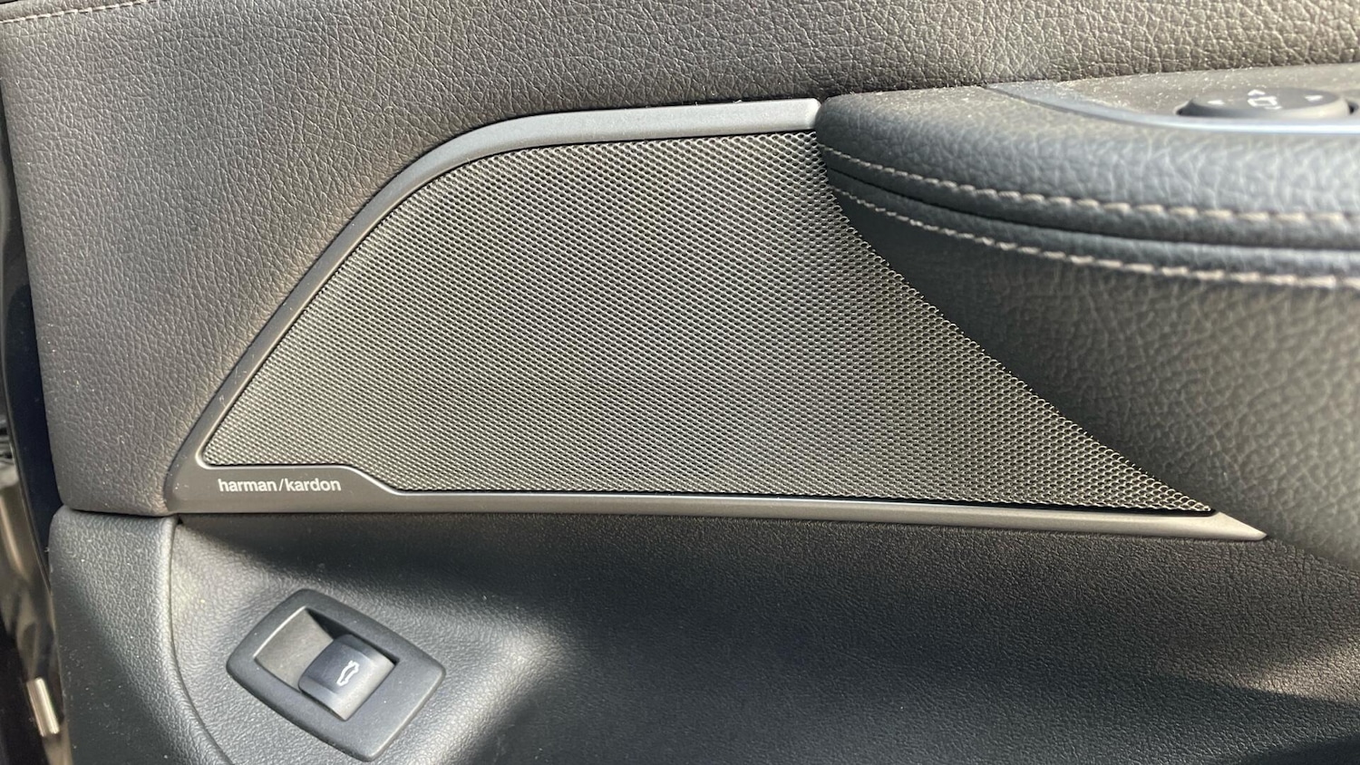 Used BMW 6 Series 2018 for sale - 77978040: Photo 37