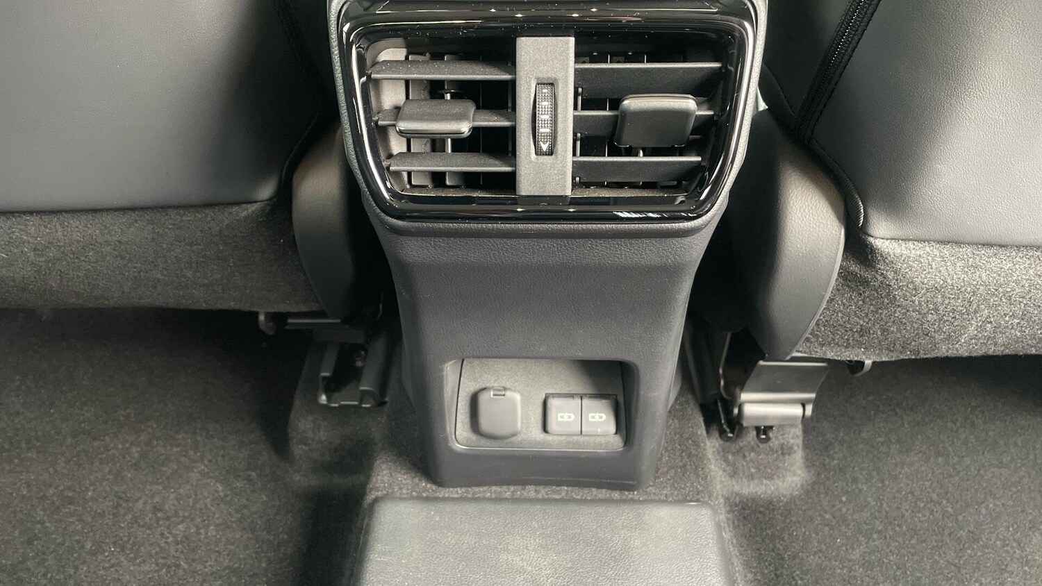 Used Lexus NX 2024 for sale - 76537797: Photo 39