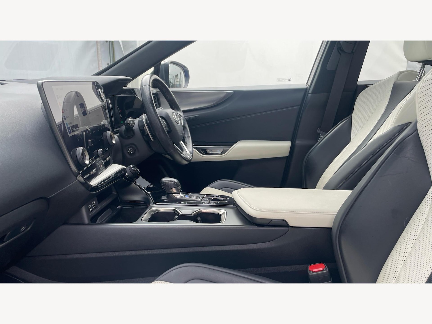 Used Lexus NX 2022 for sale - 77598069: Photo 8