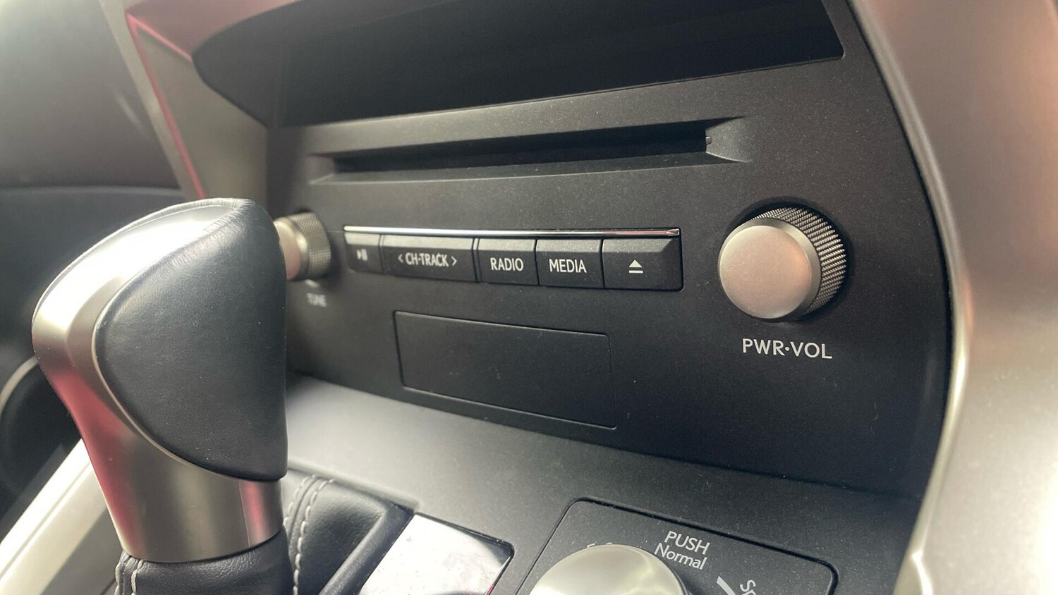 Used Lexus NX for sale - 77768312: Photo 40