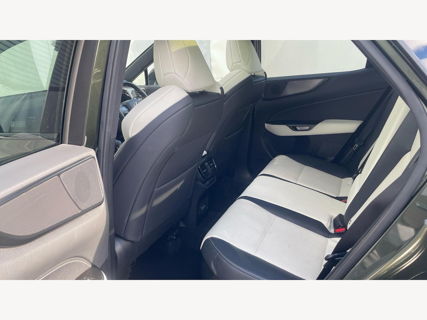 Used Lexus NX 2022 for sale - 76456920: Photo 16