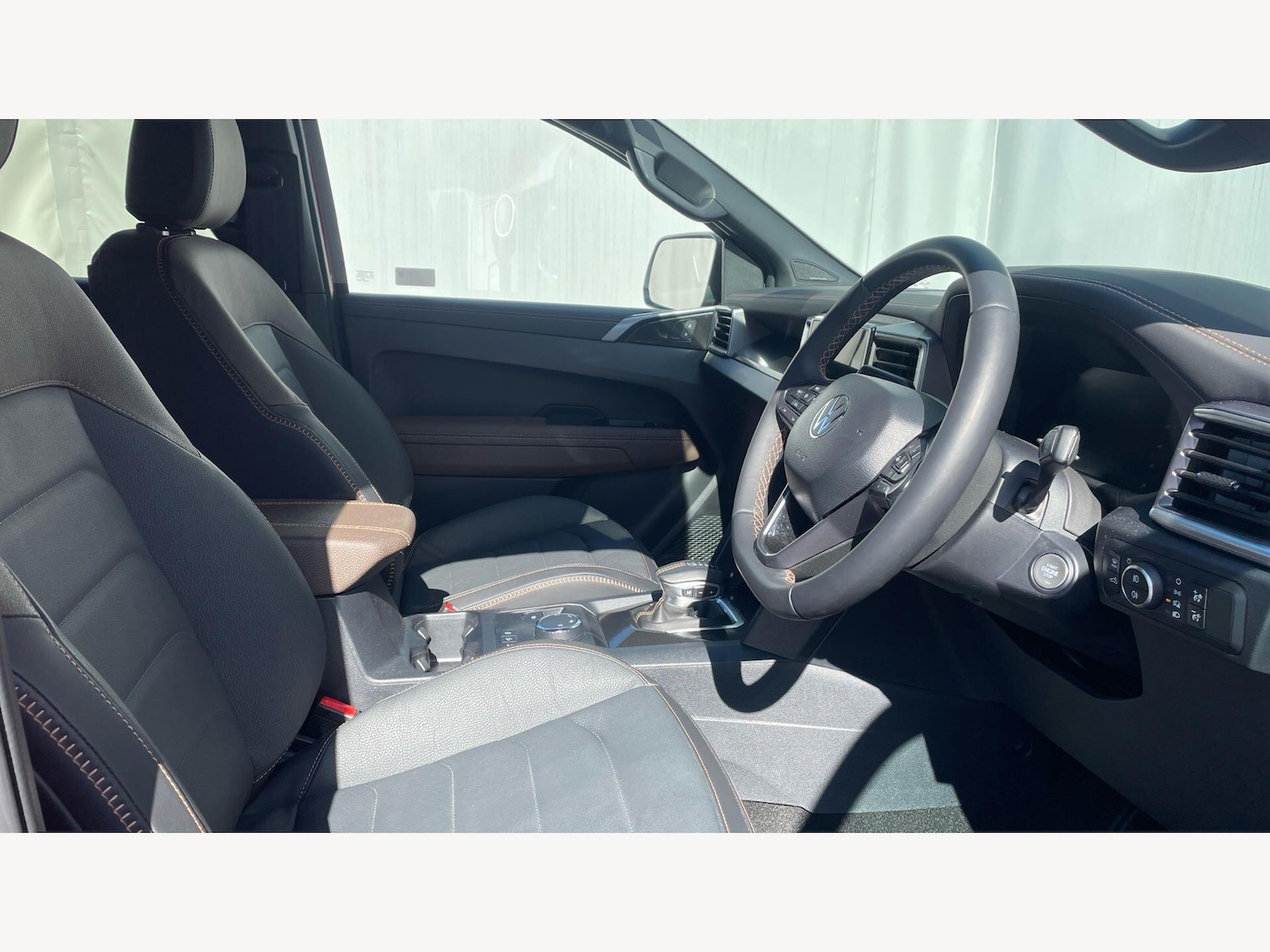 Used Volkswagen Amarok 2025 for sale - 77940667: Photo 15