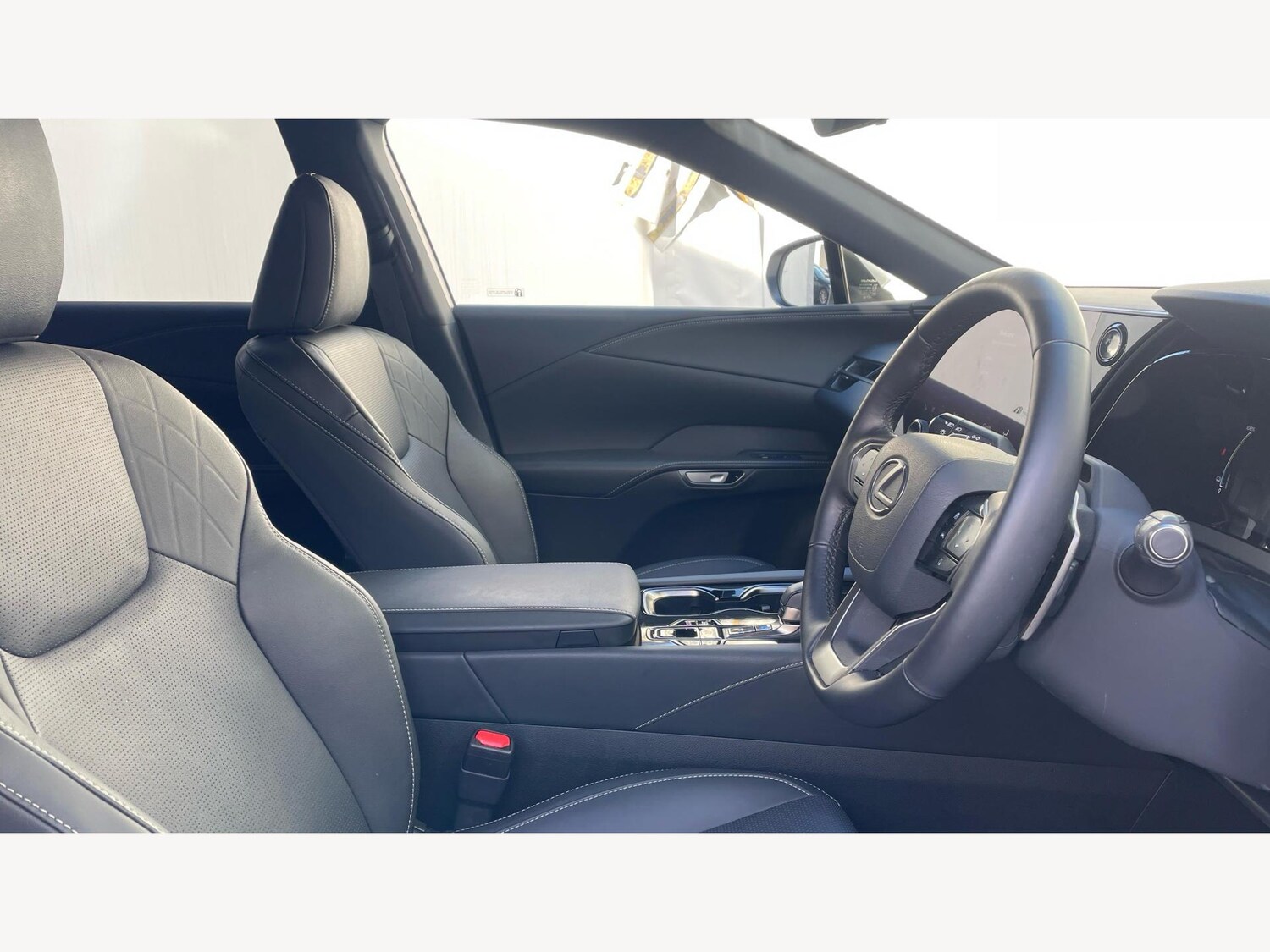 Used Lexus RX 2024 for sale - 77344050: Photo 15