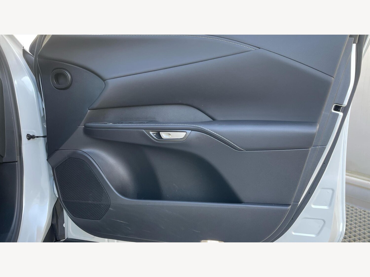 Used Lexus RX 2024 for sale - 77344050: Photo 30