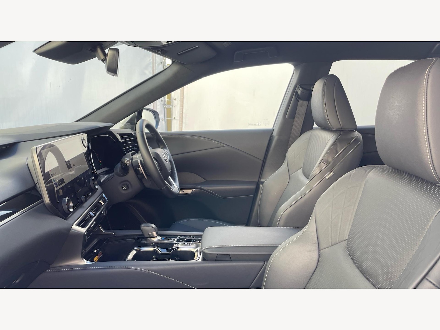 Used Lexus RX 2024 for sale - 77344050: Photo 8