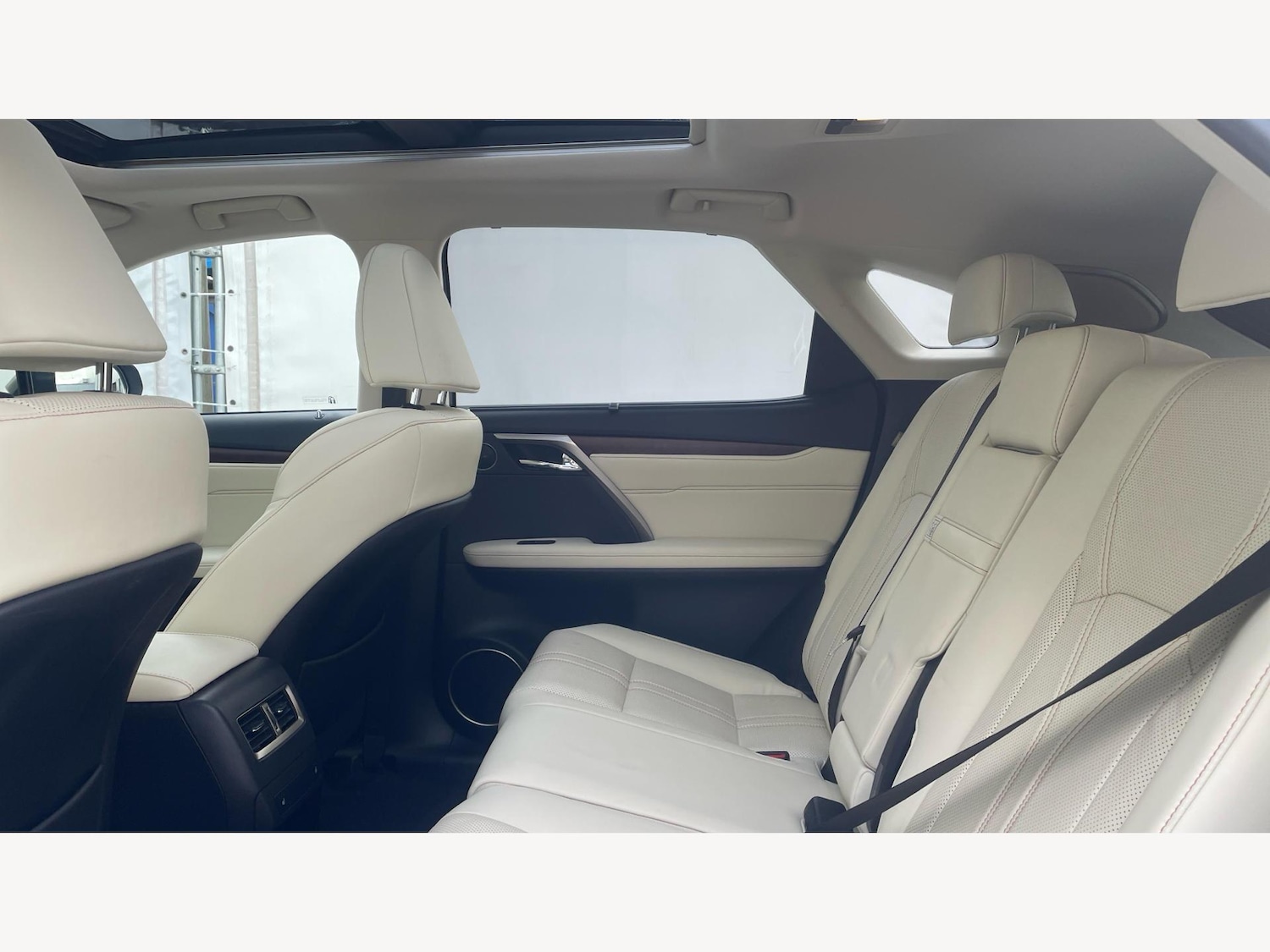 Used Lexus RX for sale - 76423948: Photo 16