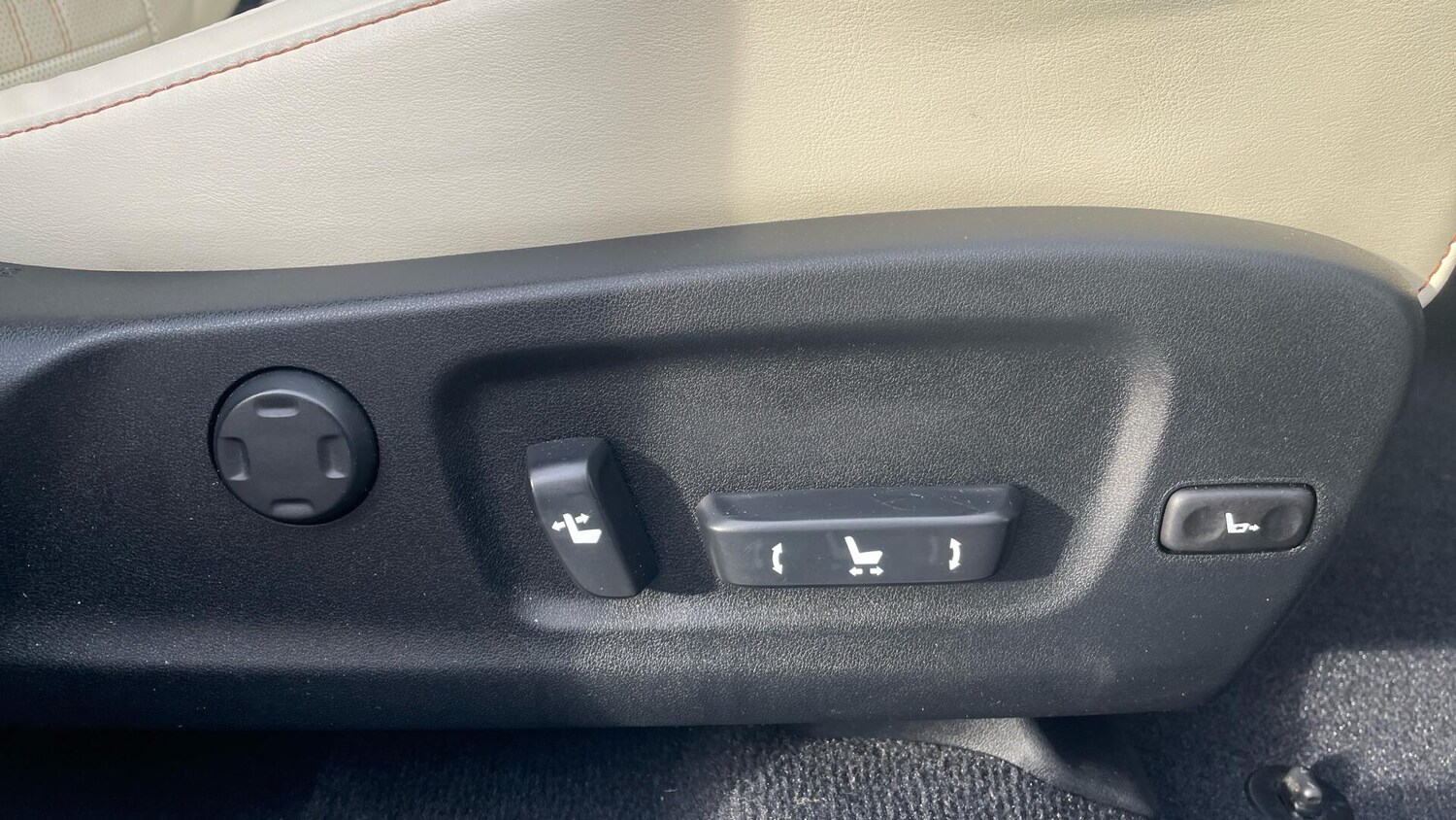 Used Lexus RX for sale - 76423948: Photo 45