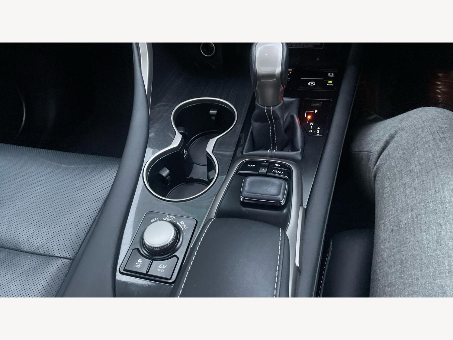 Used Lexus RX 2019 for sale - 77067000: Photo 29