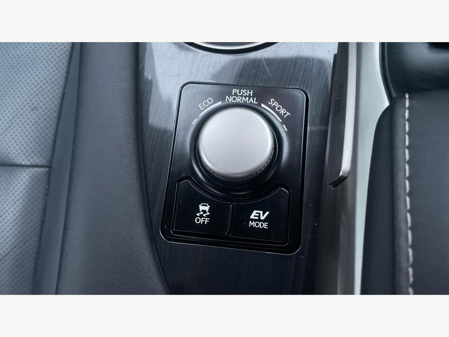 Used Lexus RX 2019 for sale - 77067000: Photo 30