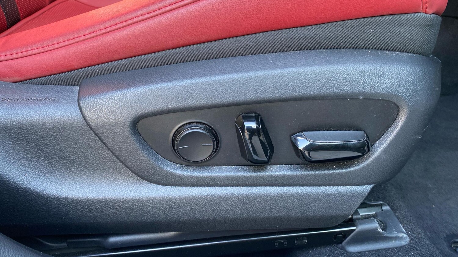 Used Lexus UX 2024 for sale - 77574918: Photo 32