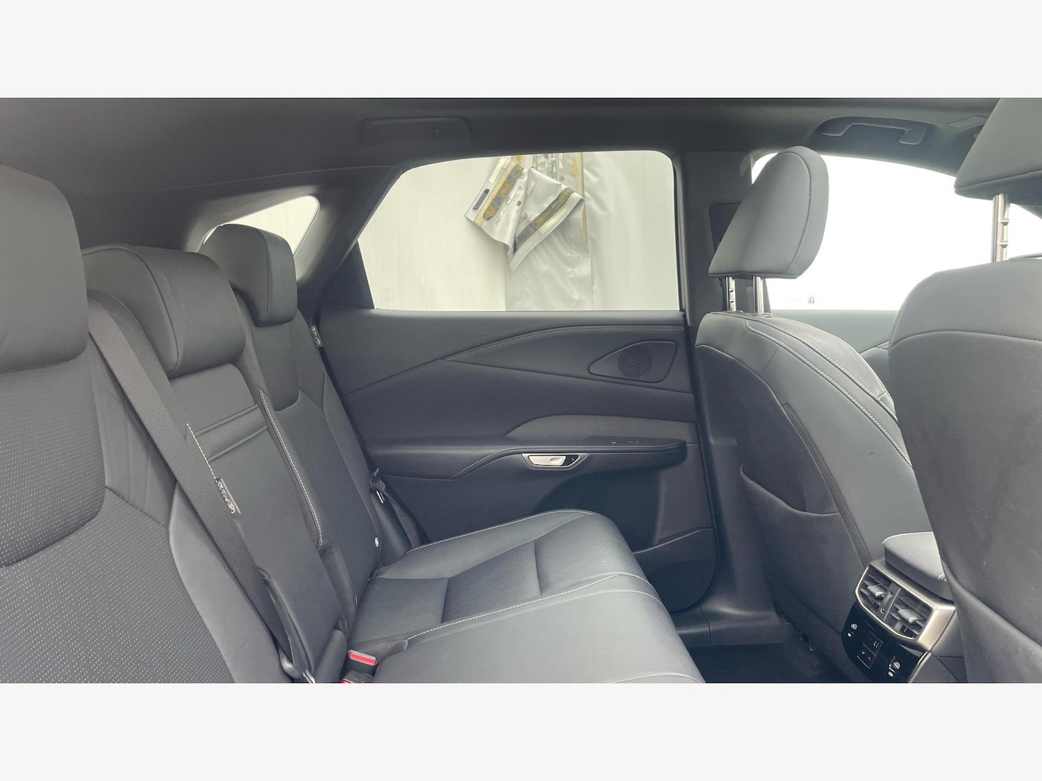 Used Lexus RX 2024 for sale - 76398409: Photo 11