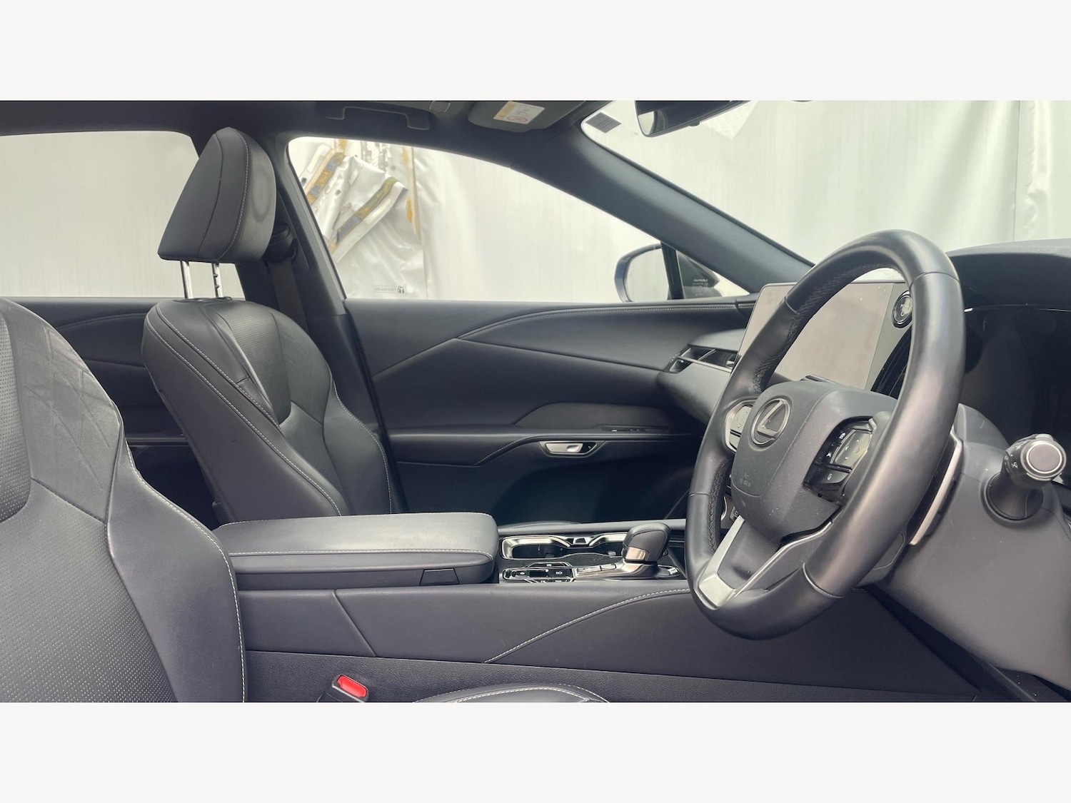 Used Lexus RX 2024 for sale - 76398409: Photo 15