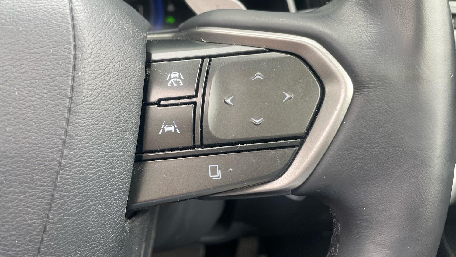 Used Lexus RX 2024 for sale - 76398409: Photo 60