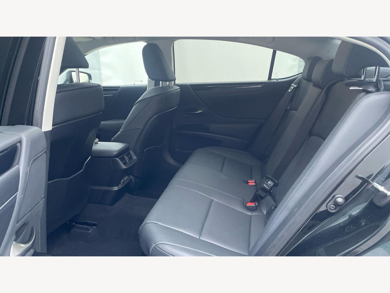 Used Lexus ES 2023 for sale - 77768947: Photo 16