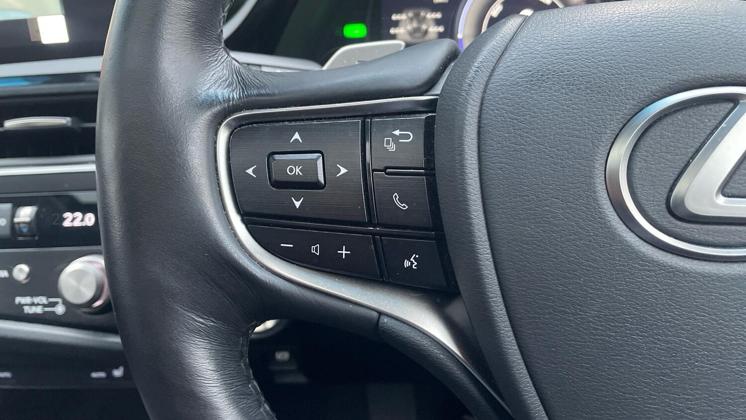 Used Lexus ES 2023 for sale - 77768947: Photo 38