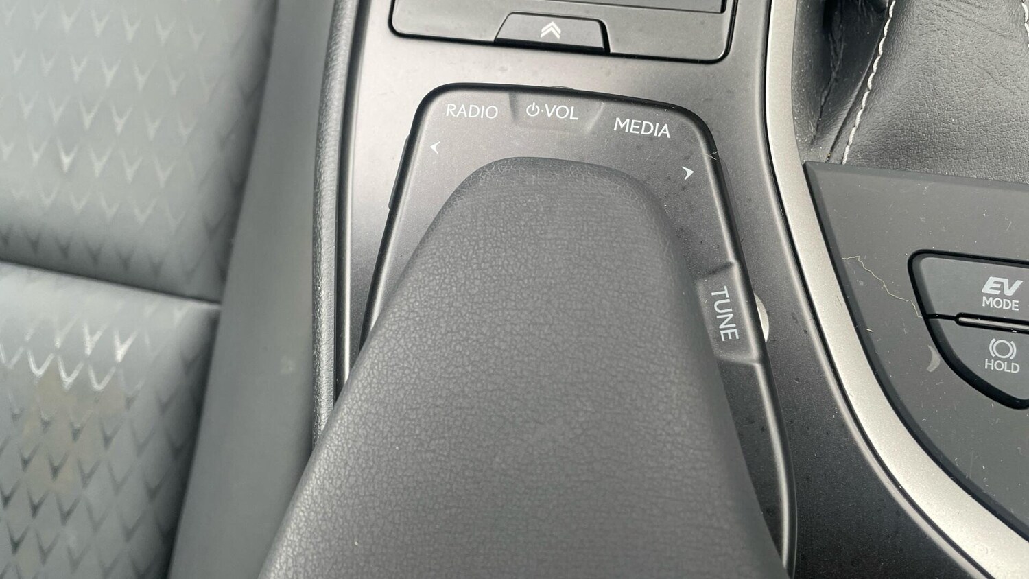 Used Lexus UX for sale - 77769319: Photo 48