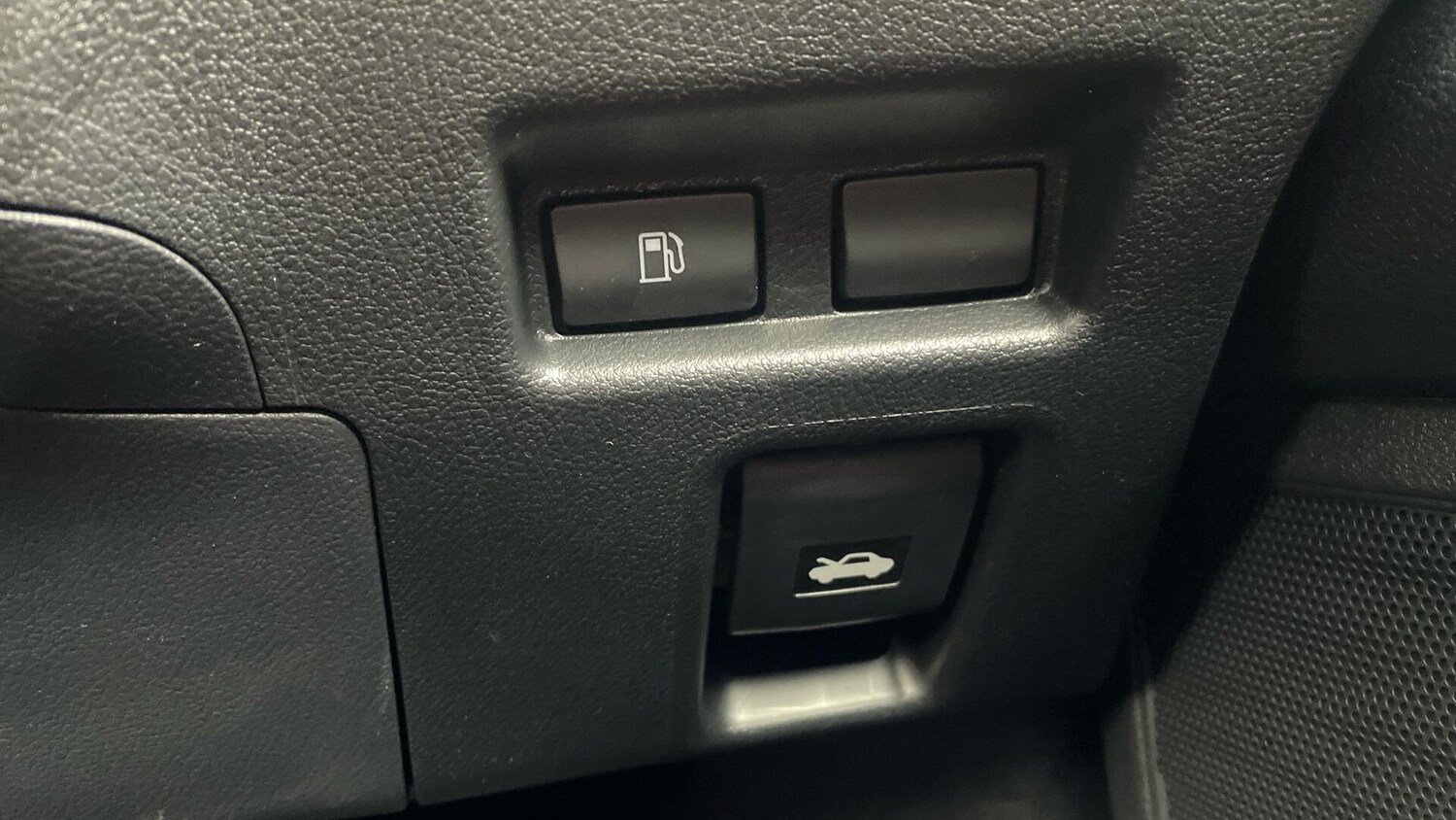 Used Lexus UX for sale - 77769319: Photo 57