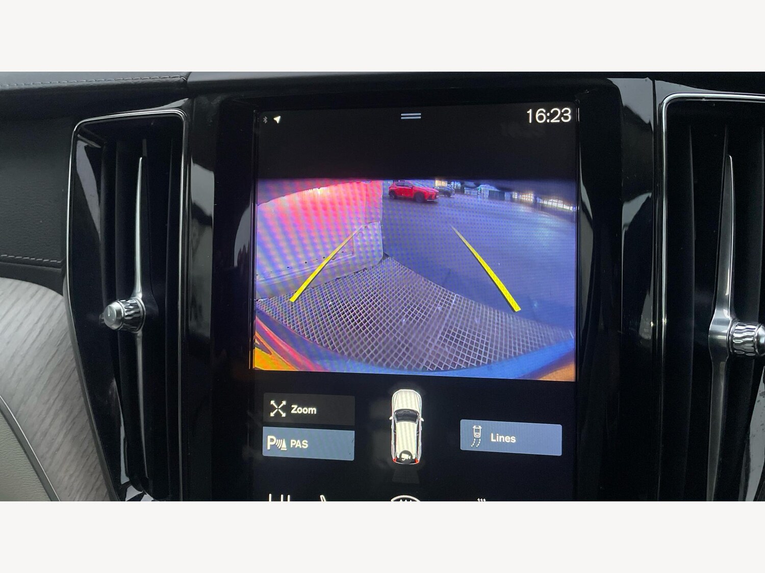 Used Volvo XC60 for sale - 77278748: Photo 22