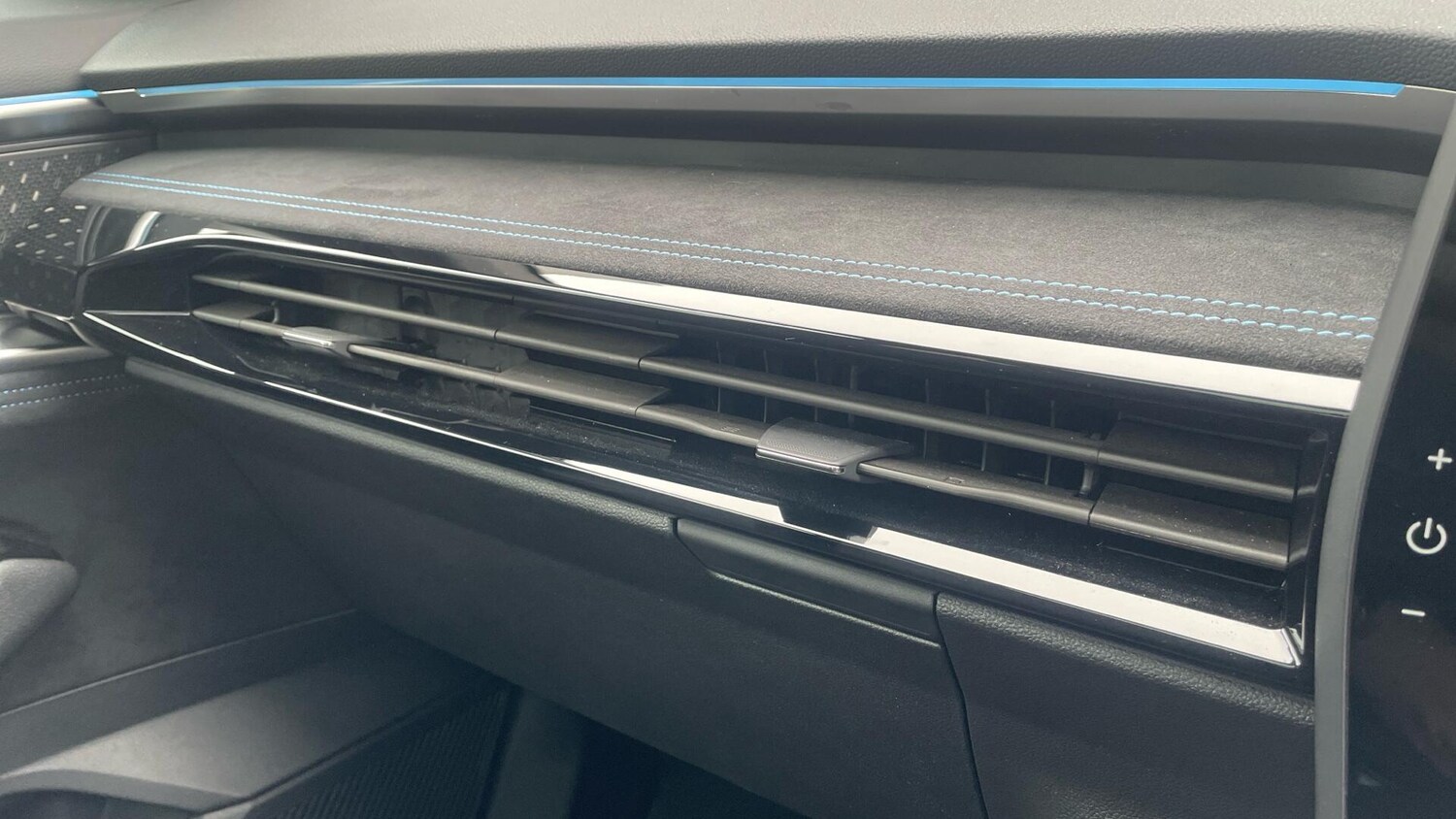 Used Renault Austral for sale - 77807623: Photo 54