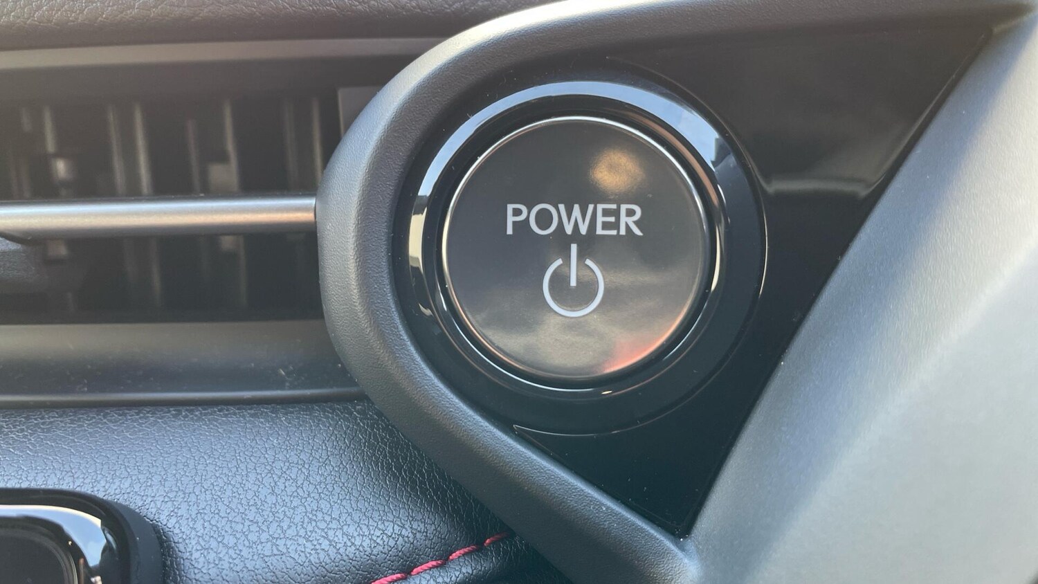 Used Lexus LBX 2025 for sale - 78220219: Photo 17