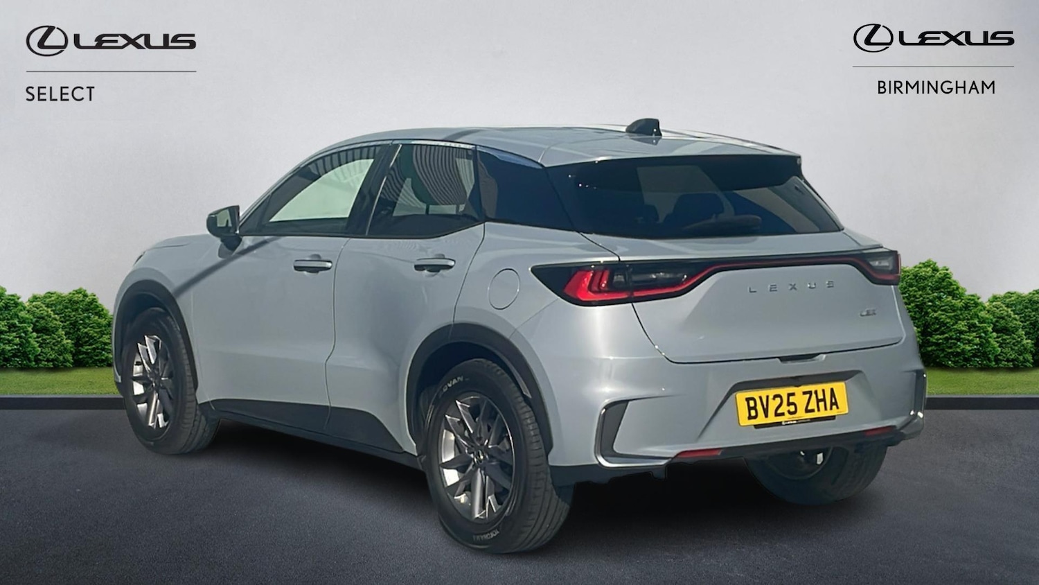 Used Lexus LBX 2025 for sale - 78220219: Photo 2