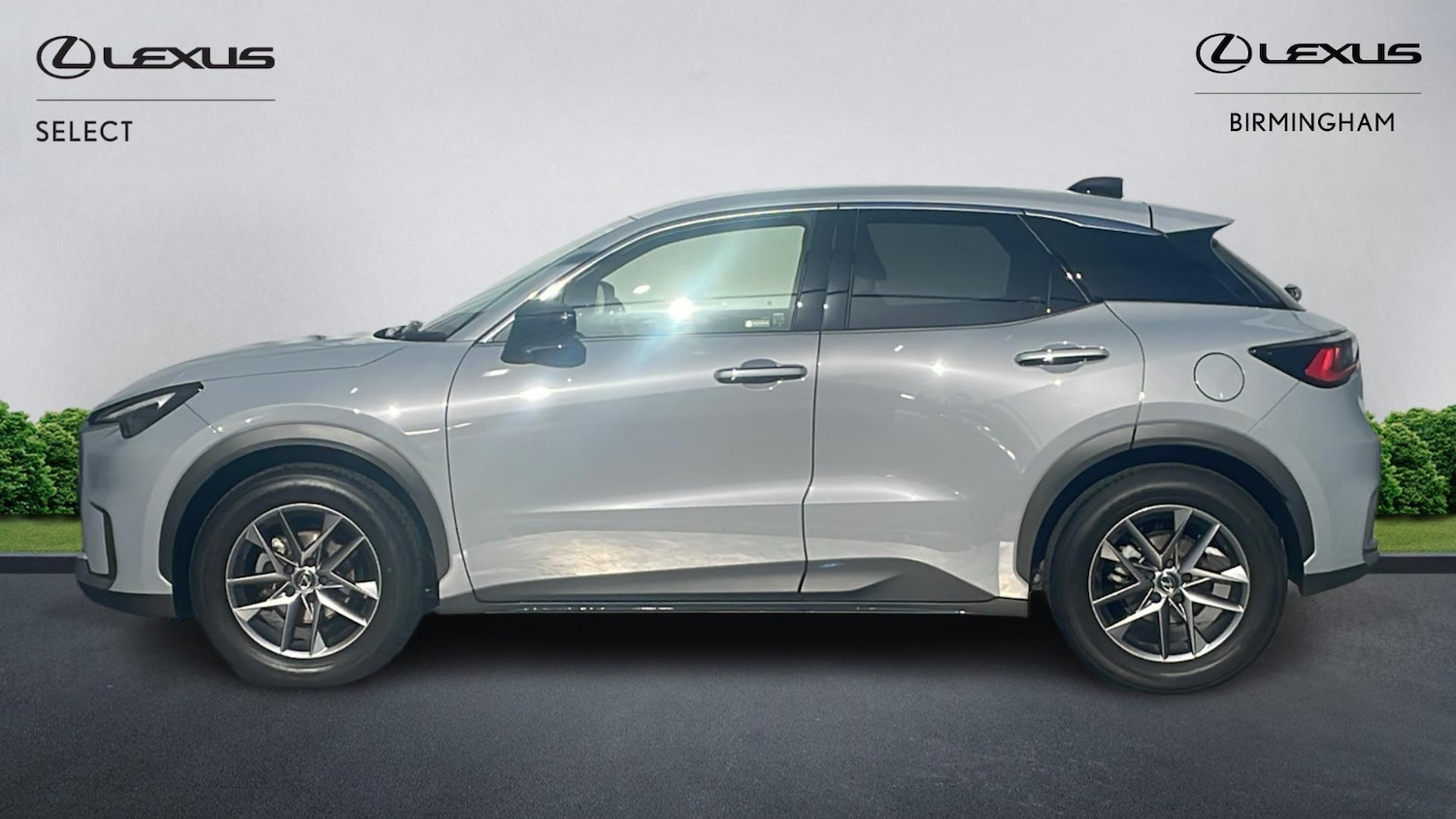 Used Lexus LBX 2025 for sale - 78220219: Photo 3