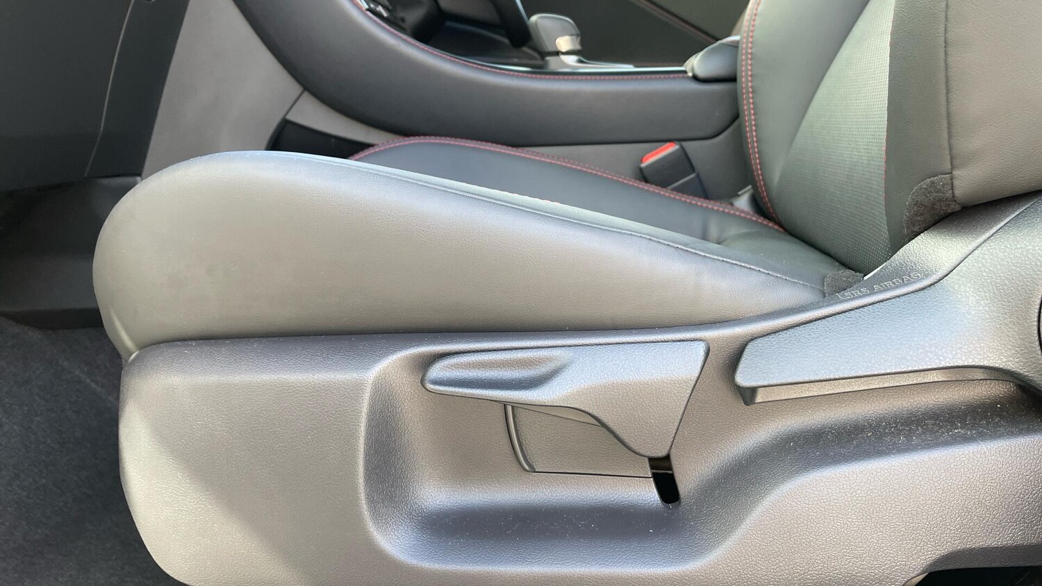 Used Lexus LBX 2025 for sale - 78220219: Photo 37