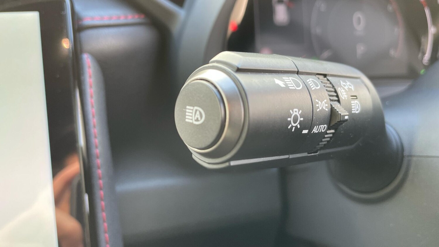 Used Lexus LBX 2025 for sale - 78220219: Photo 40