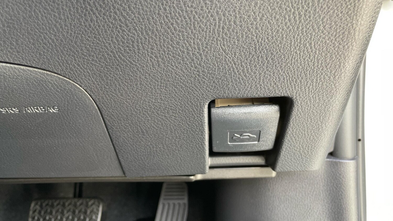 Used Lexus LBX 2025 for sale - 78220219: Photo 54