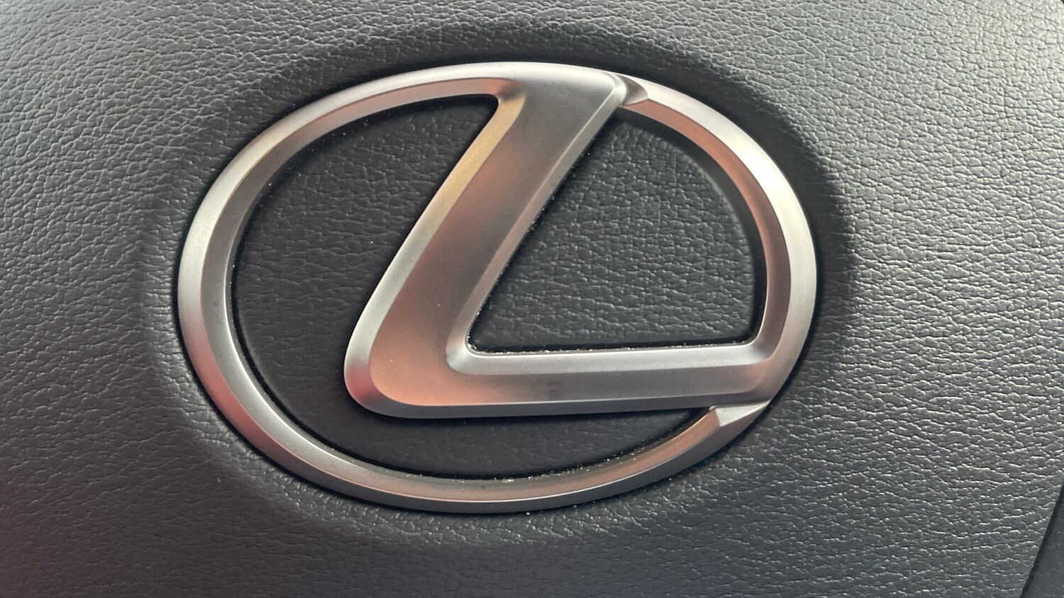 Used Lexus UX 2022 for sale - 76743508: Photo 35