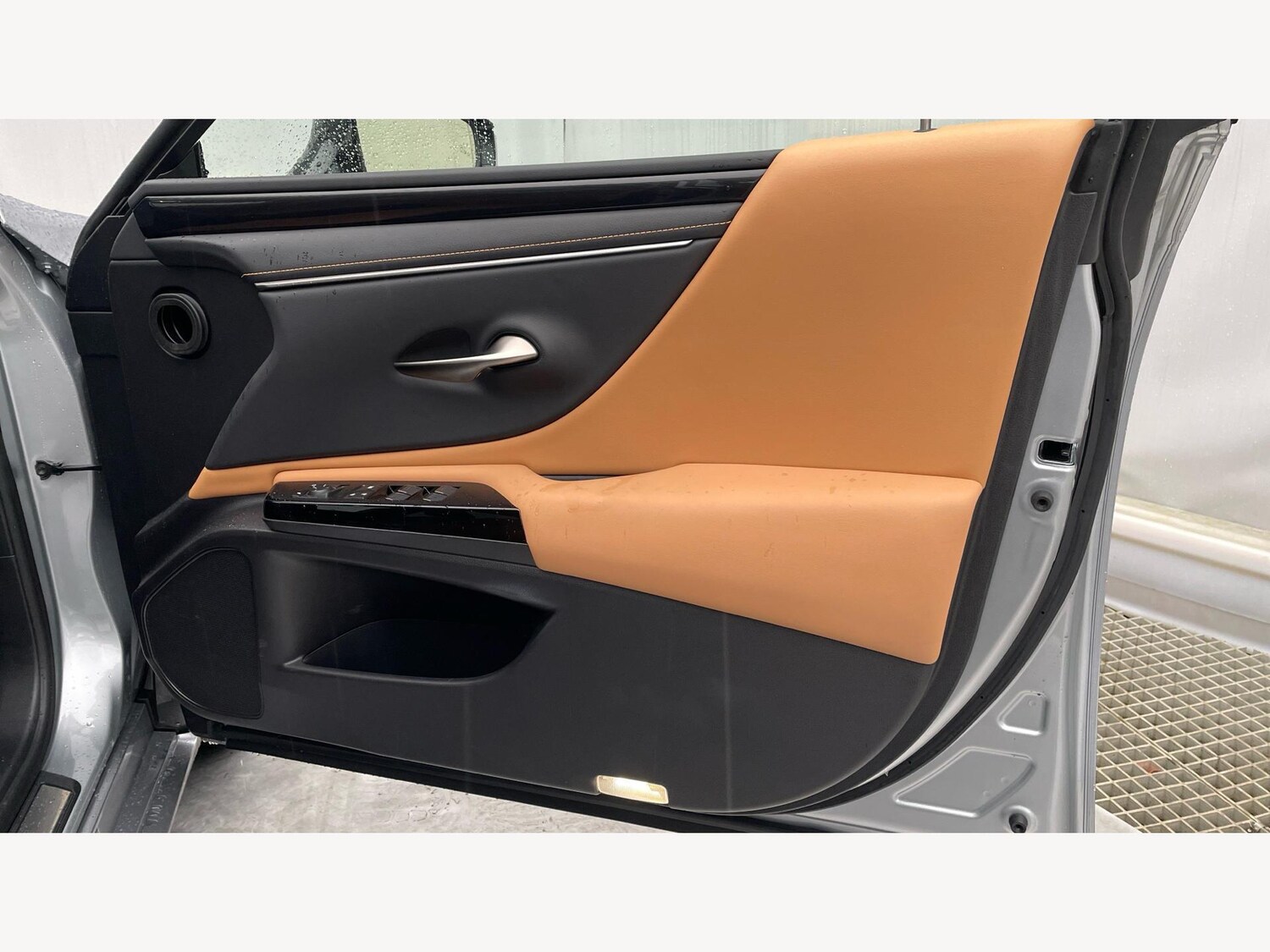 Used Lexus ES 2023 for sale - 77230176: Photo 30