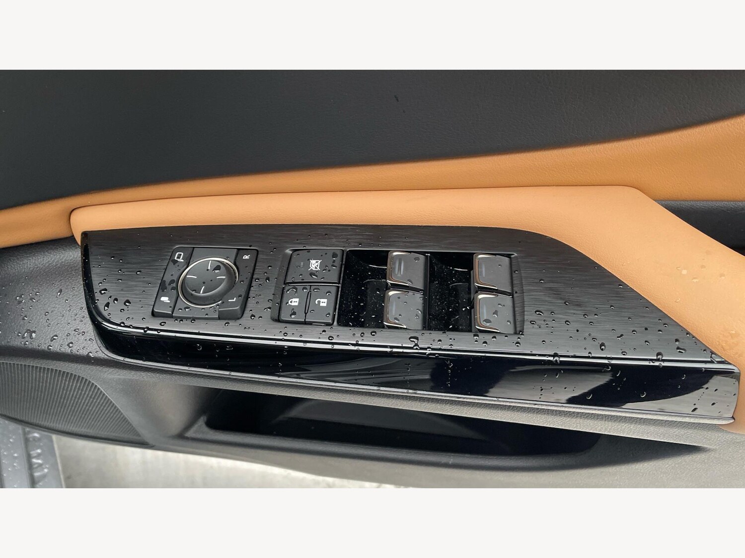 Used Lexus ES 2023 for sale - 77230176: Photo 31