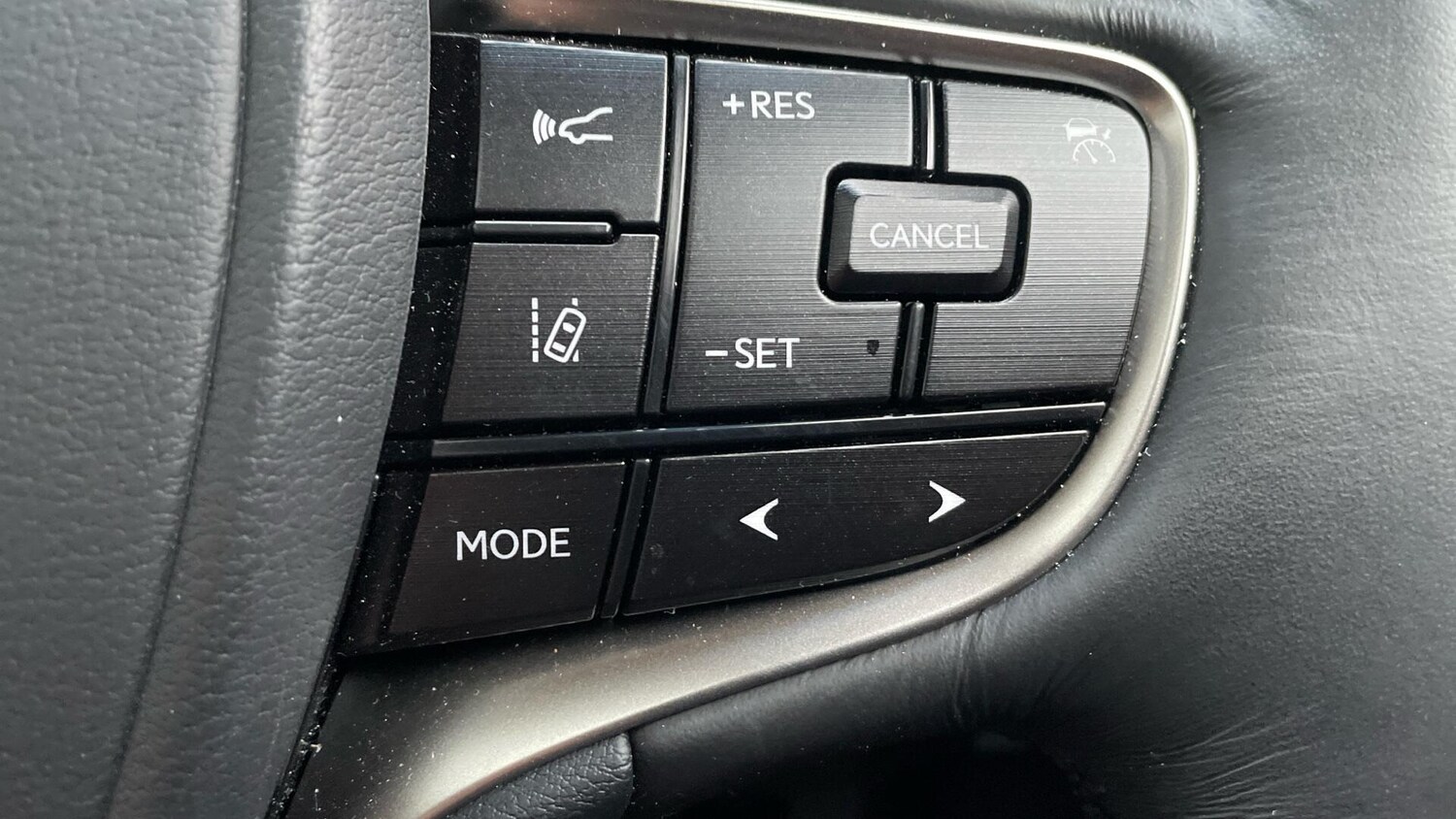 Used Lexus ES 2023 for sale - 77230176: Photo 56