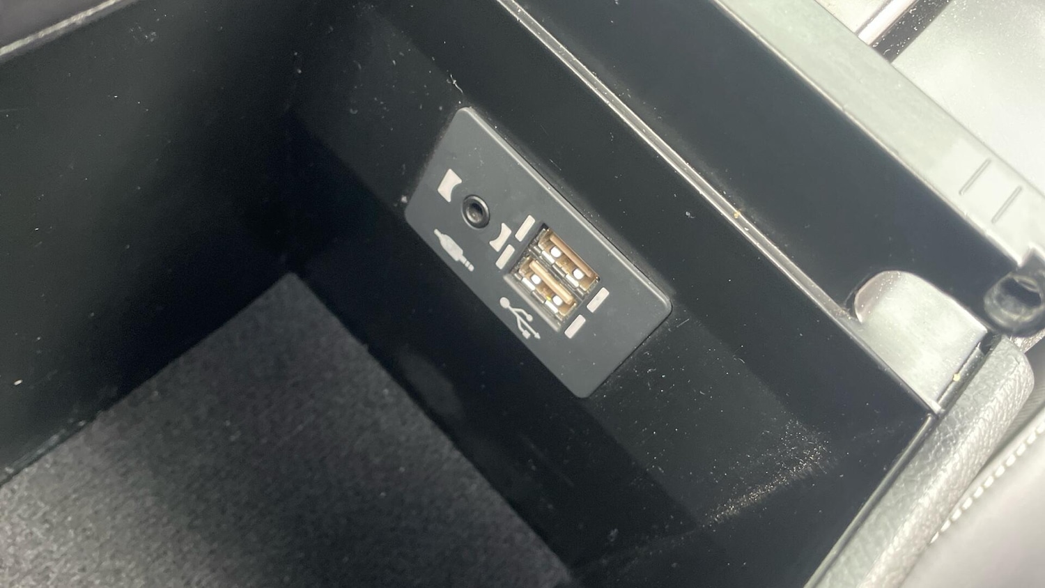 Used Lexus UX 2021 for sale - 76381069: Photo 34