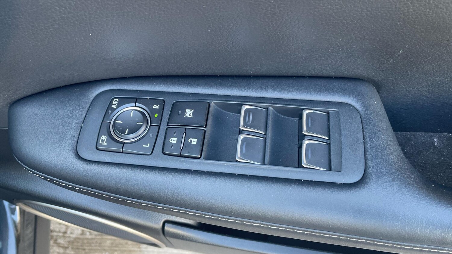 Used Lexus RX for sale - 77769349: Photo 43