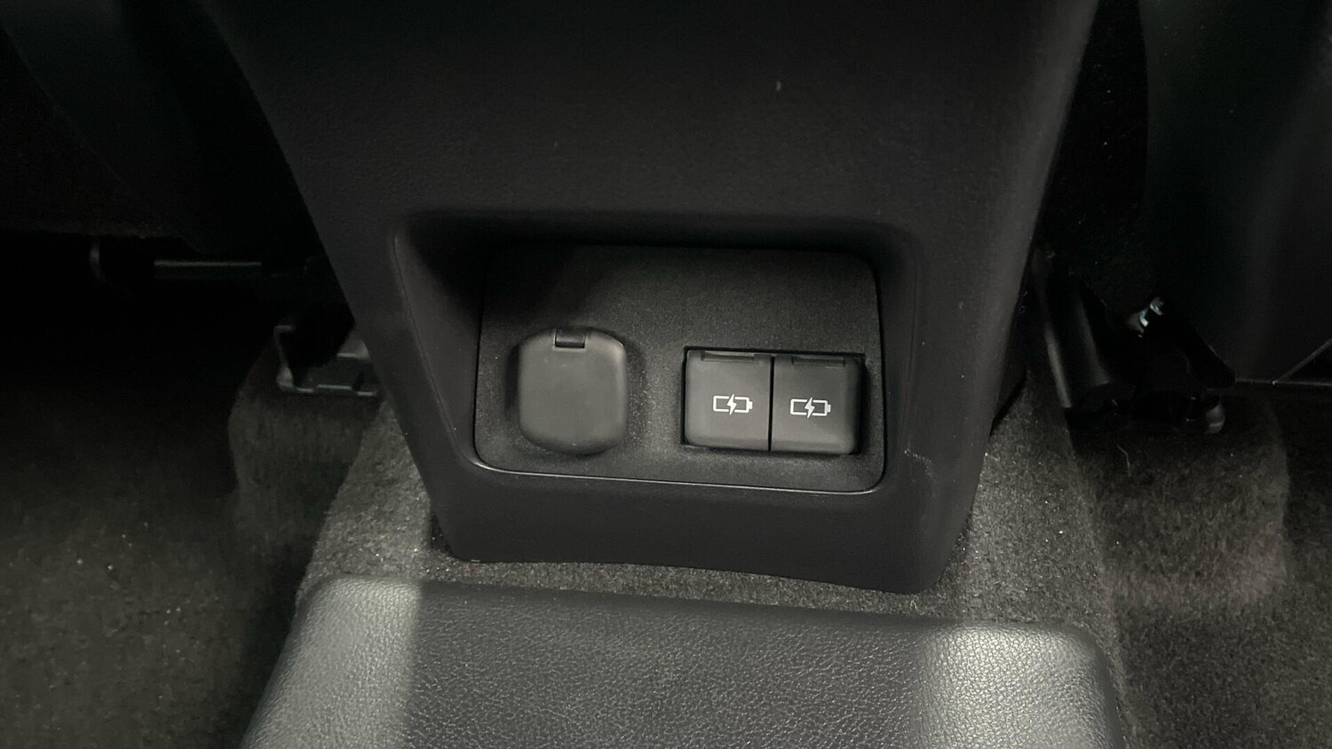 Used Lexus NX 2024 for sale - 77343846: Photo 35