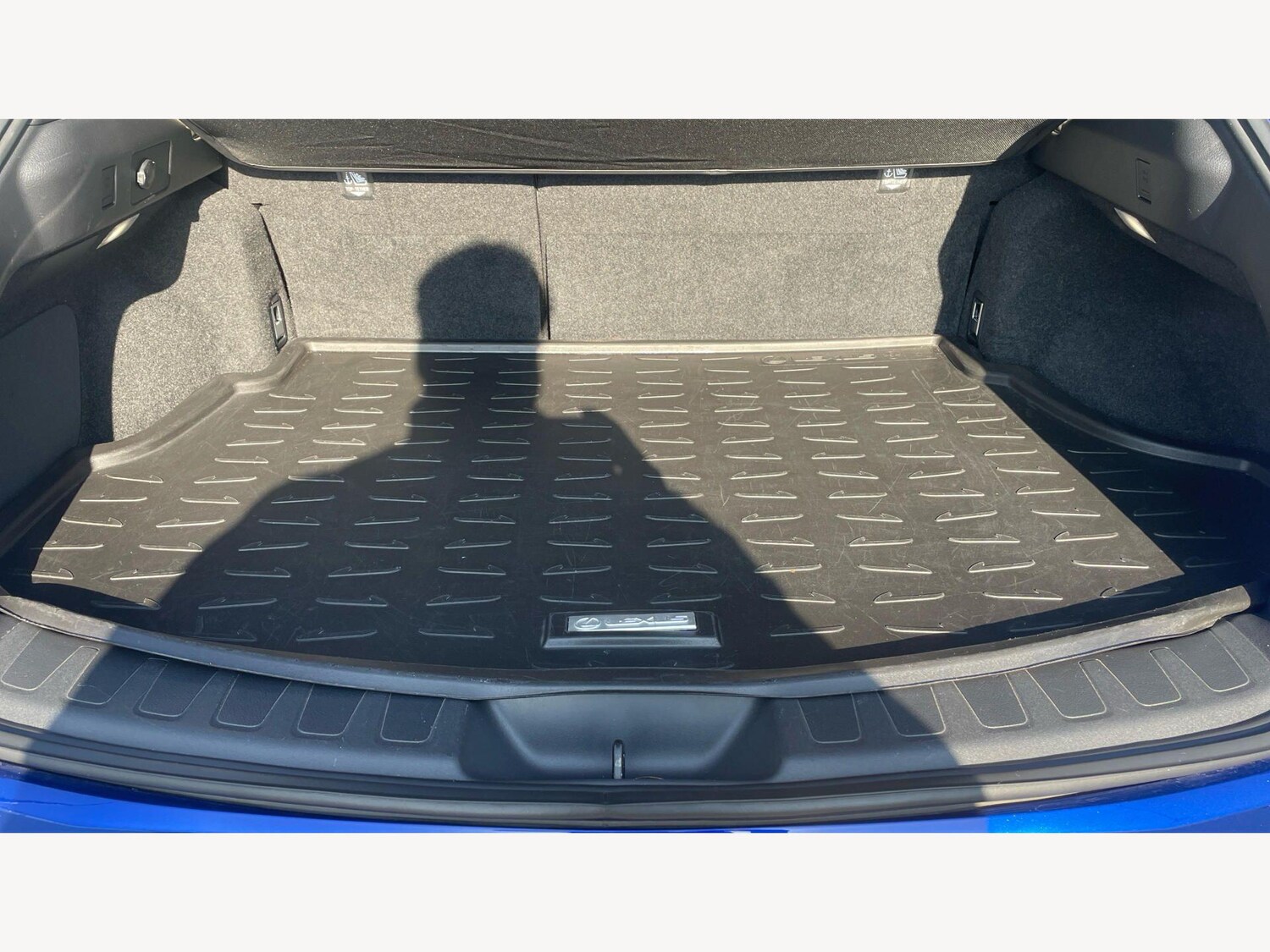 Used Lexus UX for sale - 77768218: Photo 17