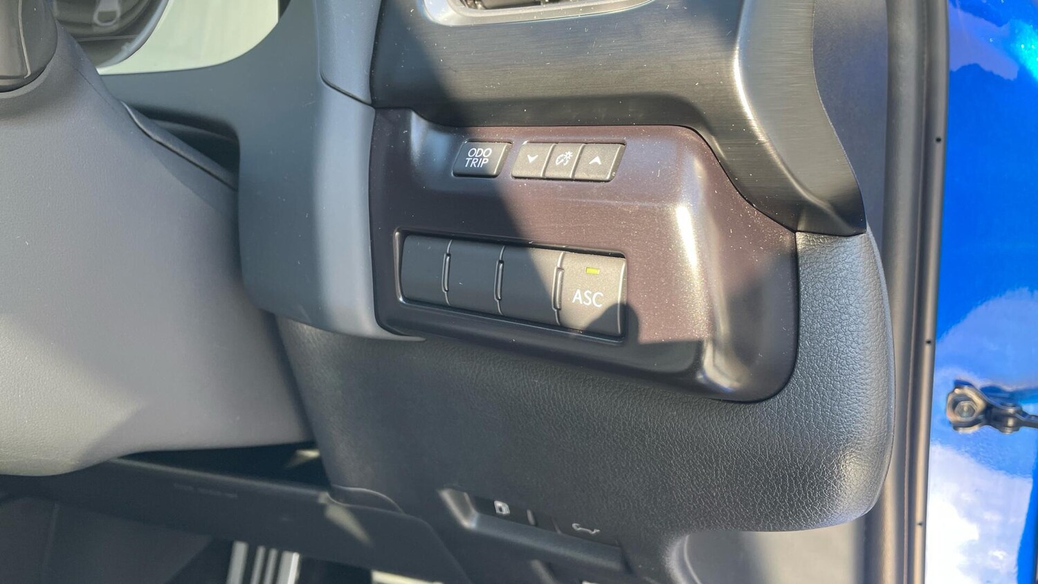 Used Lexus UX for sale - 77768218: Photo 32