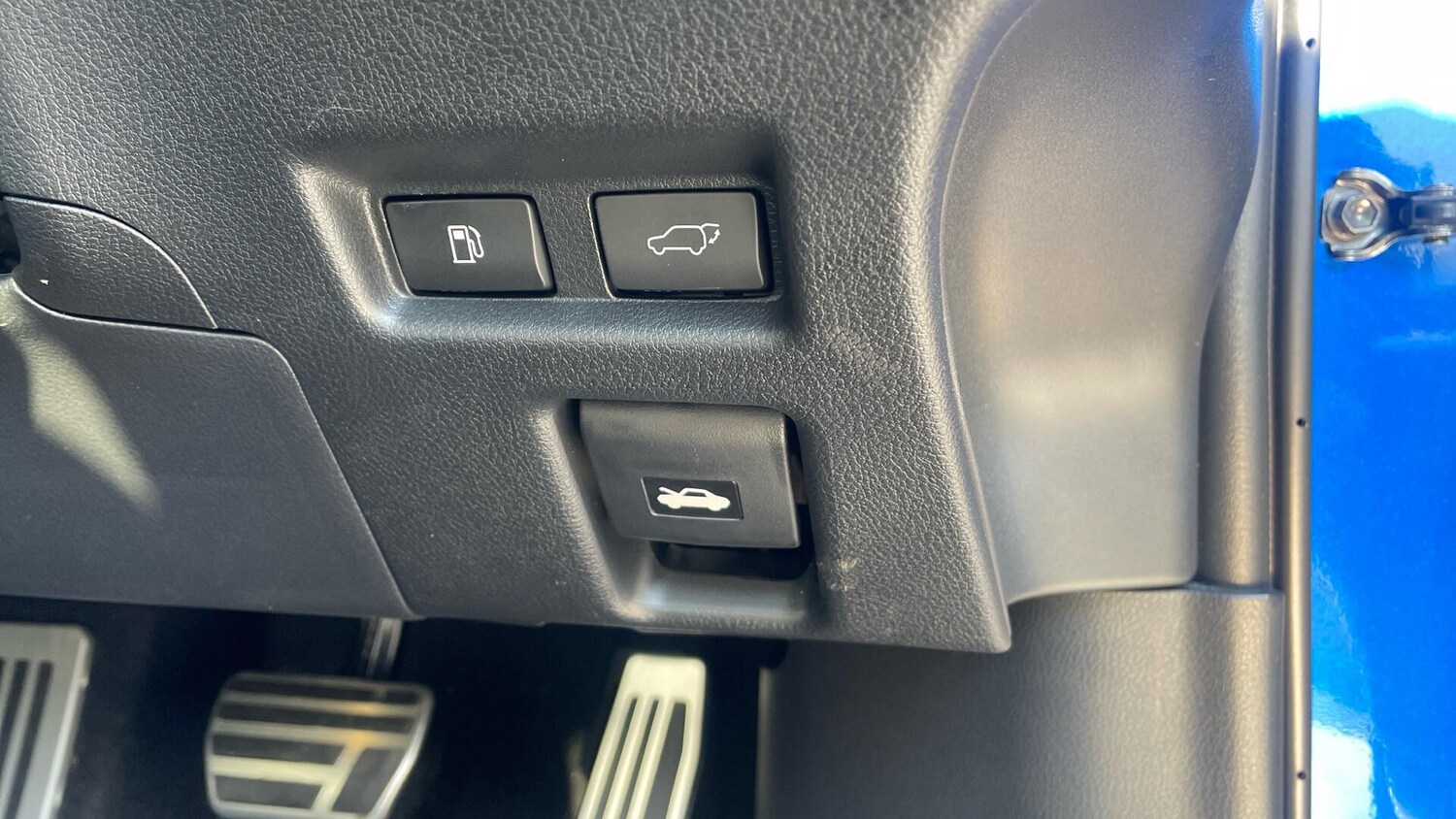 Used Lexus UX for sale - 77768218: Photo 33