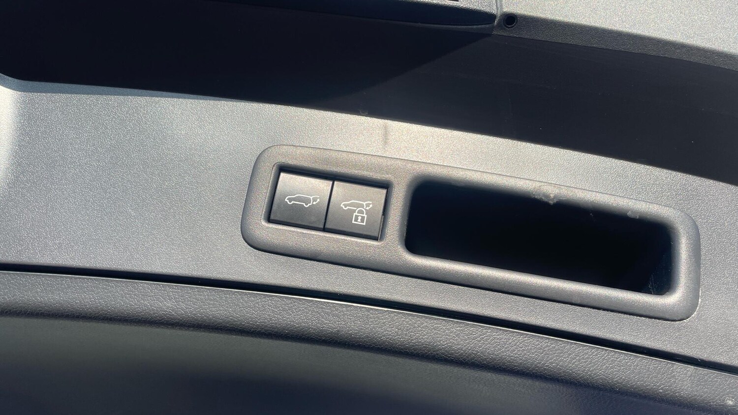 Used Lexus UX for sale - 77768218: Photo 42