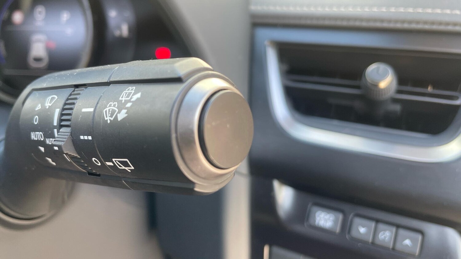 Used Lexus UX for sale - 77768218: Photo 60