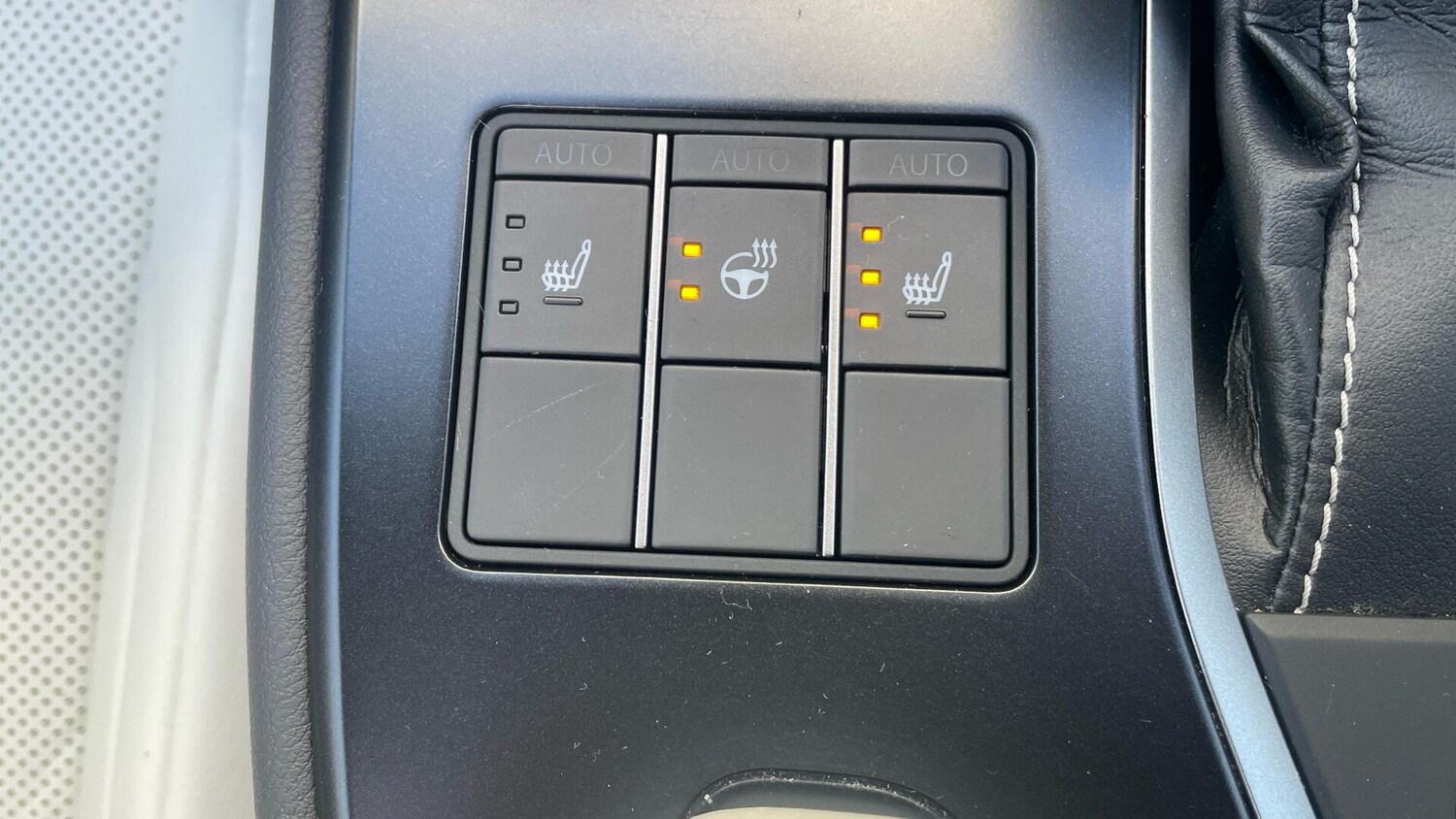 Used Lexus UX for sale - 77768218: Photo 66