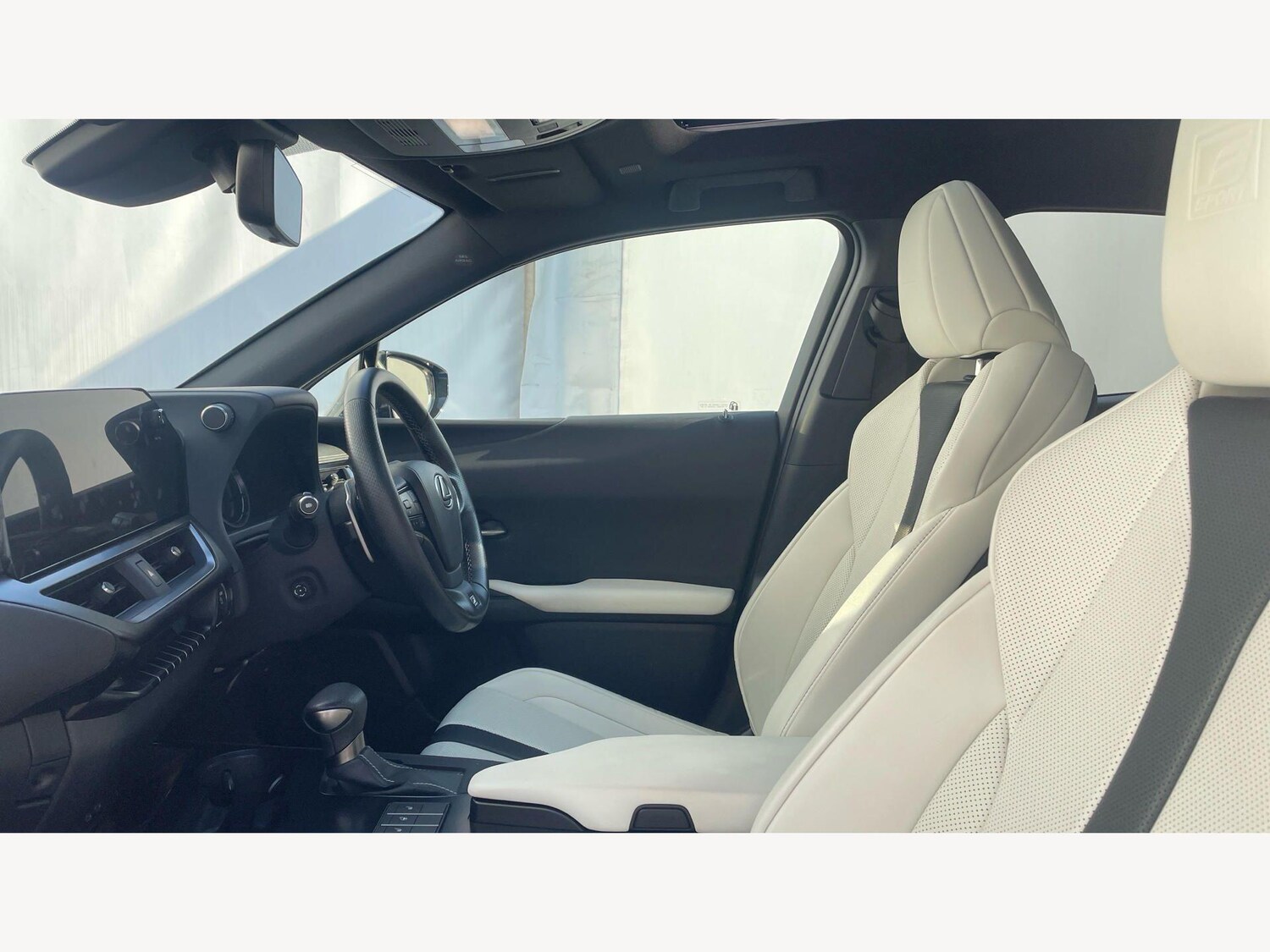 Used Lexus UX for sale - 77768218: Photo 8
