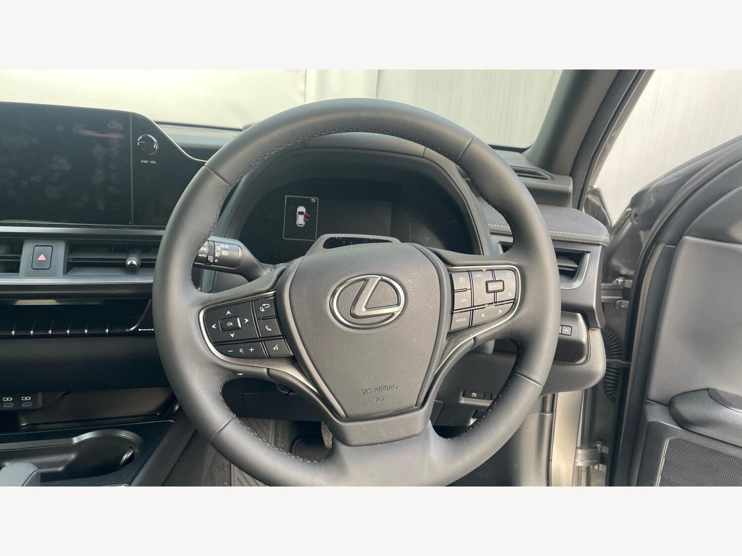 Used Lexus UX 2025 for sale - 77574402: Photo 13