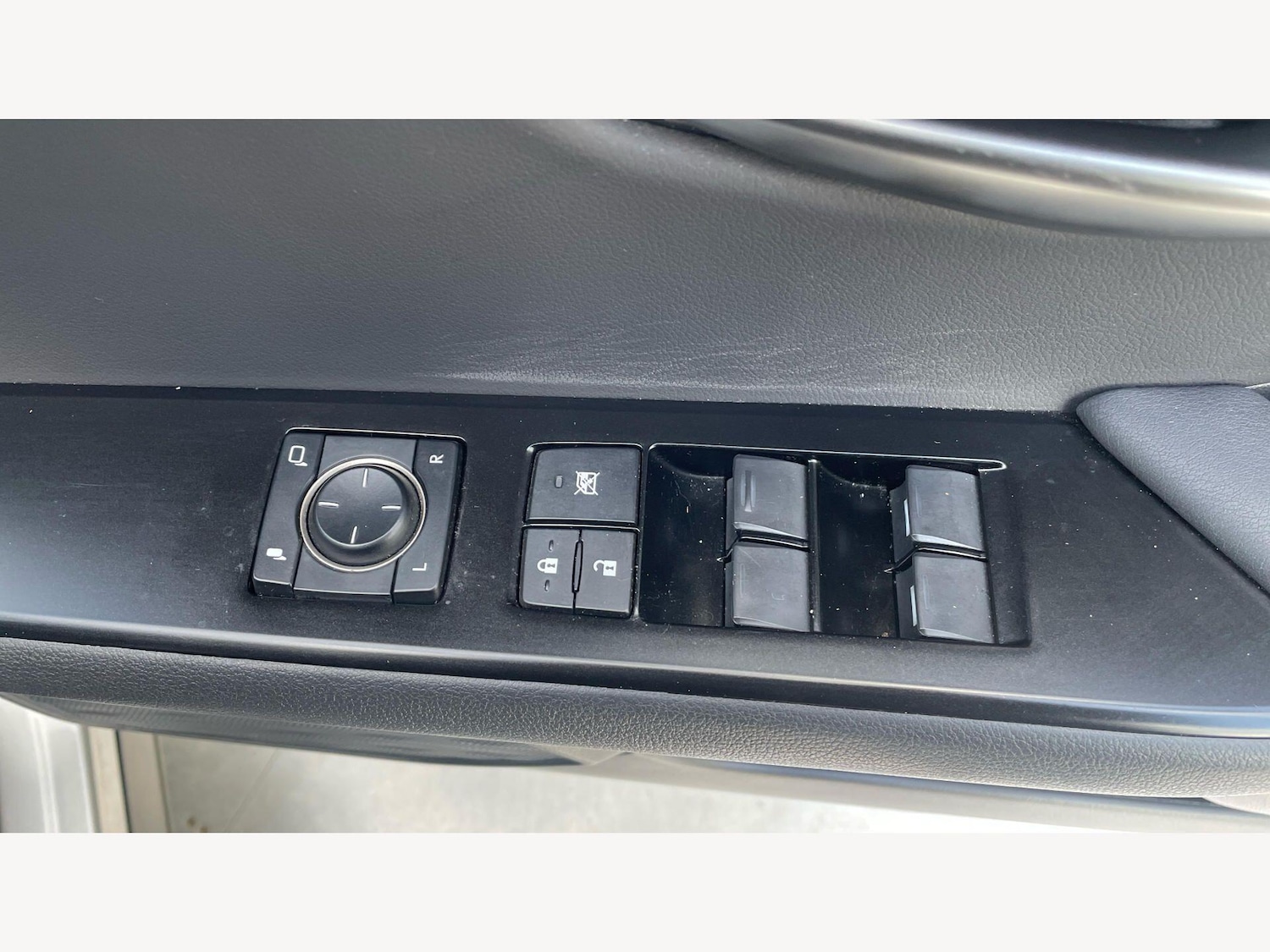 Used Lexus UX 2022 for sale - 78100947: Photo 31