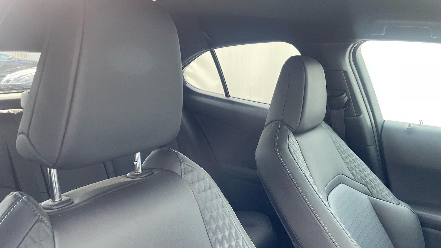 Used Lexus UX 2022 for sale - 78100947: Photo 34