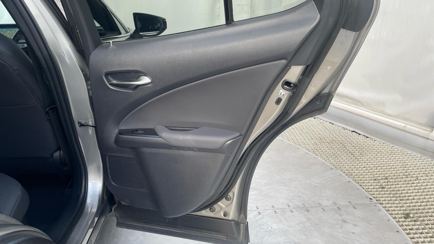 Used Lexus UX 2022 for sale - 78100947: Photo 35