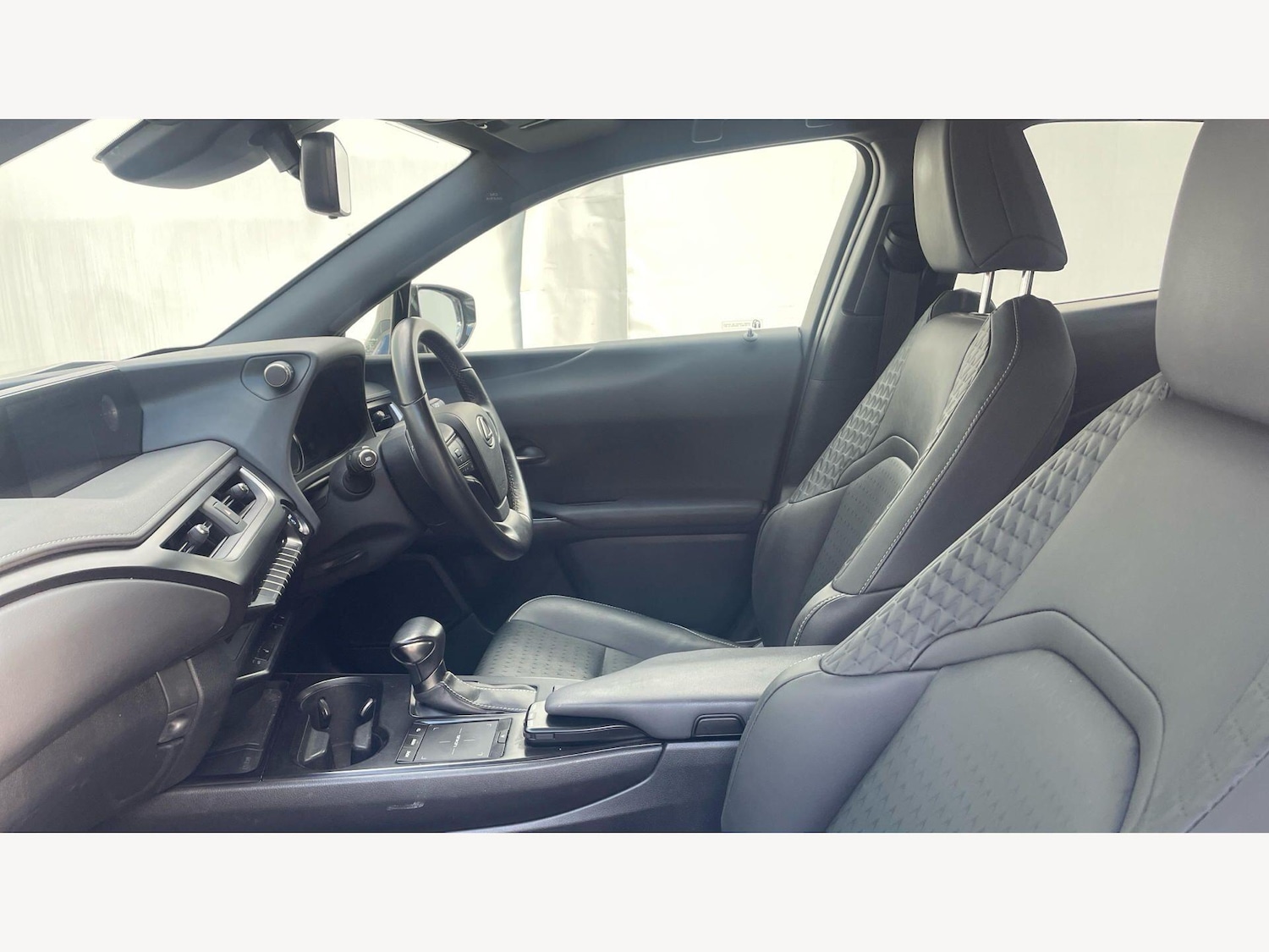 Used Lexus UX 2022 for sale - 78100947: Photo 8