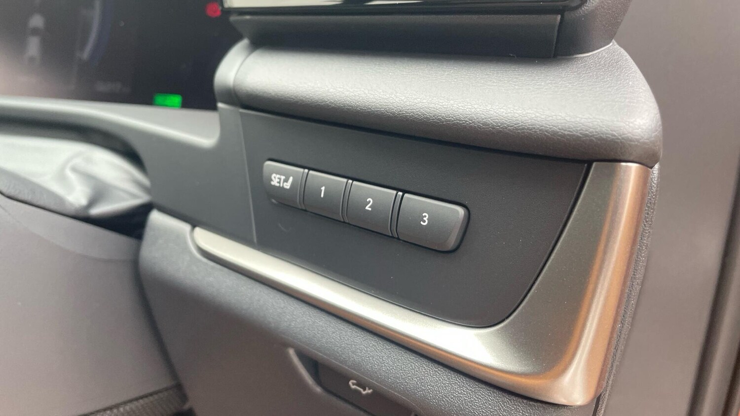 Used Lexus RZ 2025 for sale - 77564758: Photo 43