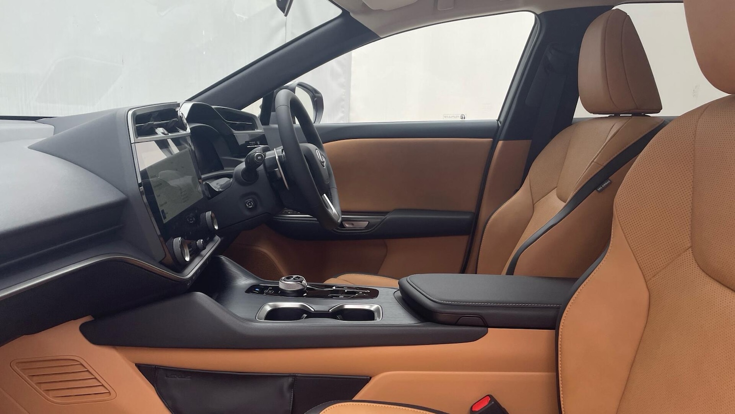 Used Lexus RZ 2025 for sale - 77564758: Photo 6